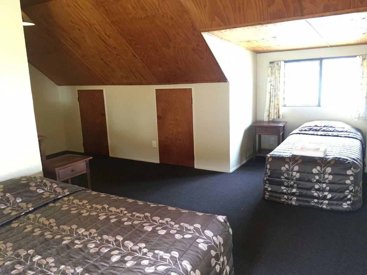 Woodlands Motels And Apartments Dunedin Eksteriør bilde